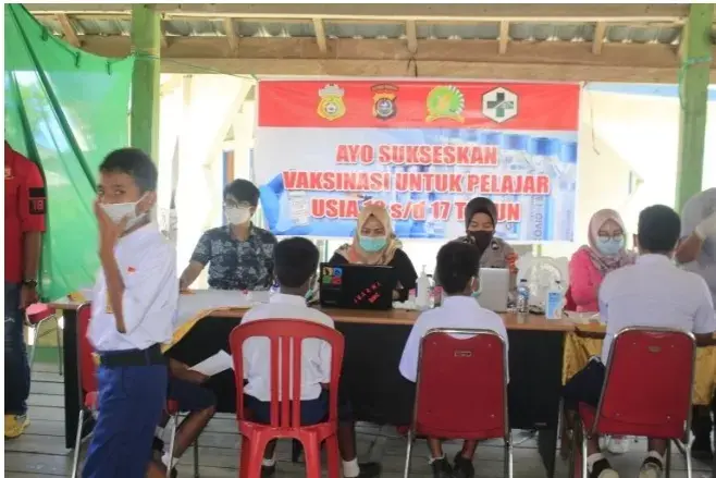 Vaksin Keliling Polres Buton Sasar Warga Wabula