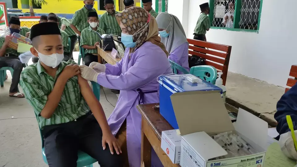 Santri Jadi Target Vaksinasi Covid-19