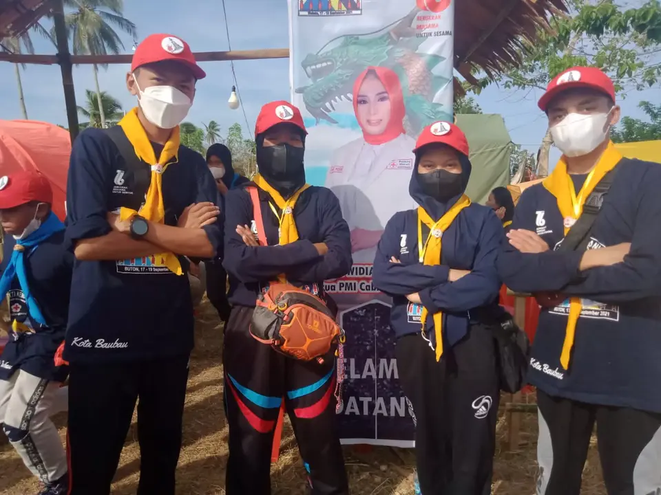 Empat Siswa SMAN 1 Baubau Ikut Kemah Bakti Kemanusiaan