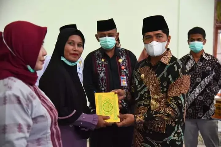 La Bakry Wisuda 101 Santri TPQ Wabula