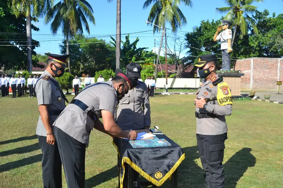 Kapolres Baubau Lantik Lima Pejabat Baru Lingkup Polres Baubau