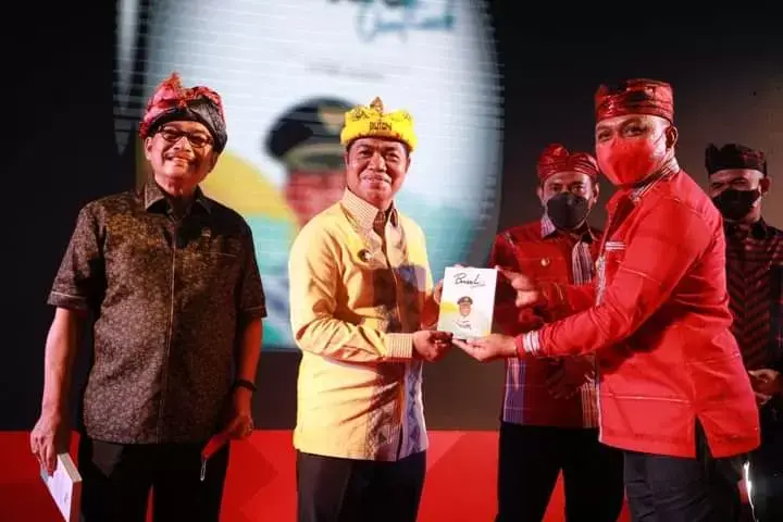Bupati Buton Hadiri Ekspose 4 Tahun H La Ode Arusani Pimpin Busel