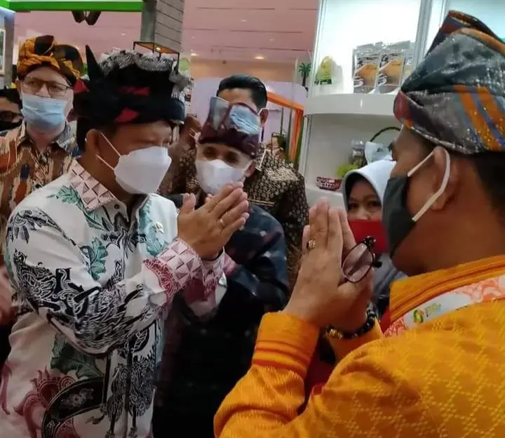 Pembukaan APKASI Otonomi Expo 2021, Menteri Tito Sambangi Stand Busel