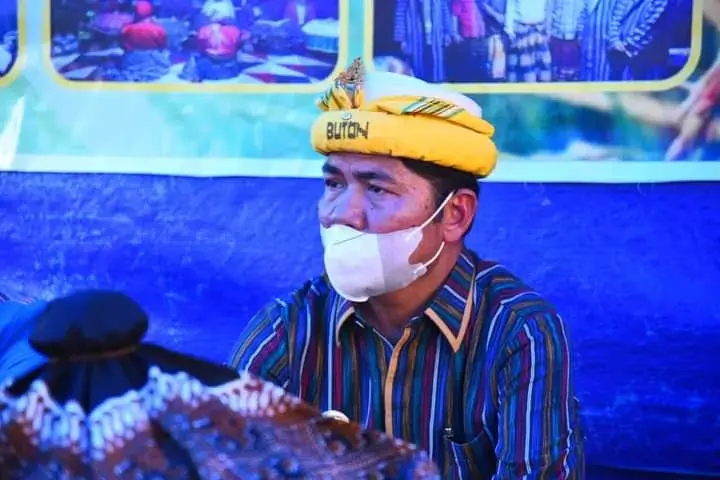 La Bakry Bakal Kembali Salurkan Bantuan Pala dan Kelapa