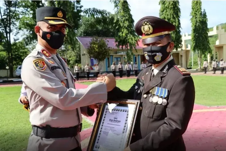Lima Personel Polres Buton Masuki Purnatugas