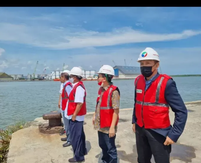 Komisaris Pelindo Jasa Maritim, Sukriansyah S. Latief Kunker ke Pelabuhan Belawan Sumut