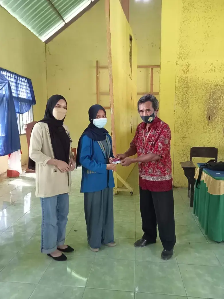 Kemendikbud Riset Kucurkan Bantuan KIP Kepada 30 Mahasiswa STIP Wuna