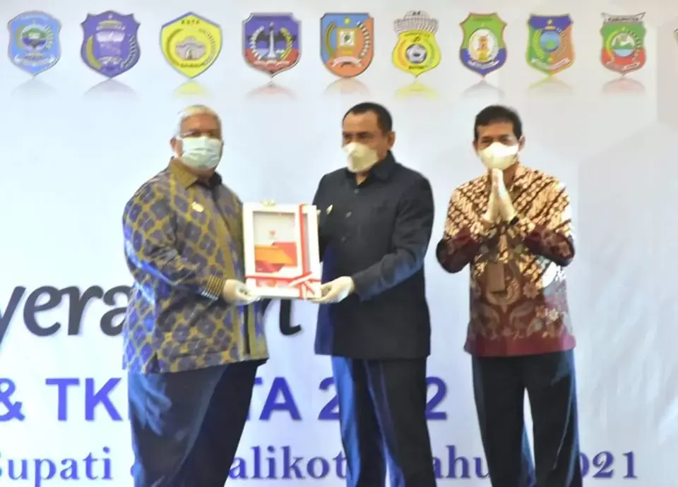 Wakil Wali Kota Baubau Terima DIPA dan TKDD 2022