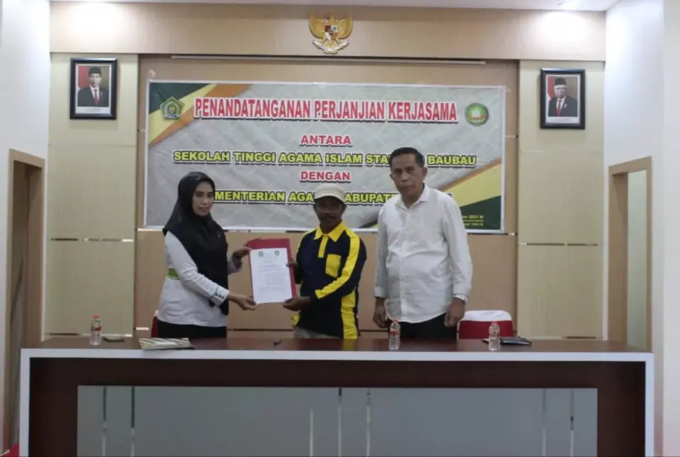Tingkatkan SDM, STAI YPIQ Baubau Teken MoU Bersama Kemenag Buton