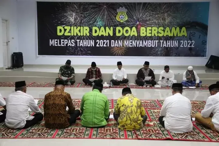 Pergantian Tahun Baru, Pemkab Buton Doa dan Zikir Bersama