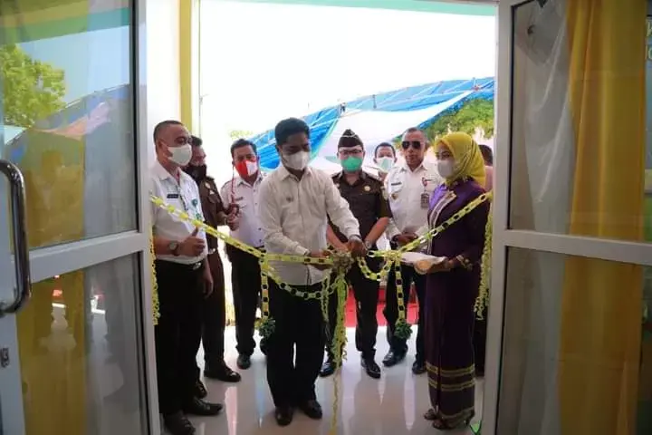 Bupati Buton Resmikan UPTD Puskesmas Lasel