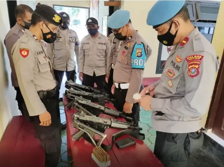 Provos Sidak Senpi Personel Polres Buton