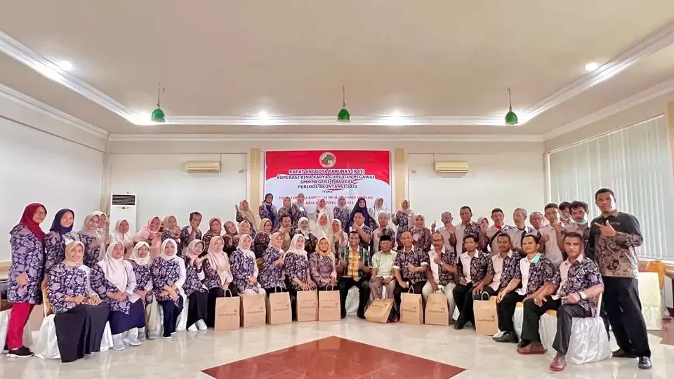Koperasi Bina Karya SMKN 1 Baubau Akan Membentuk Bisnis Modern