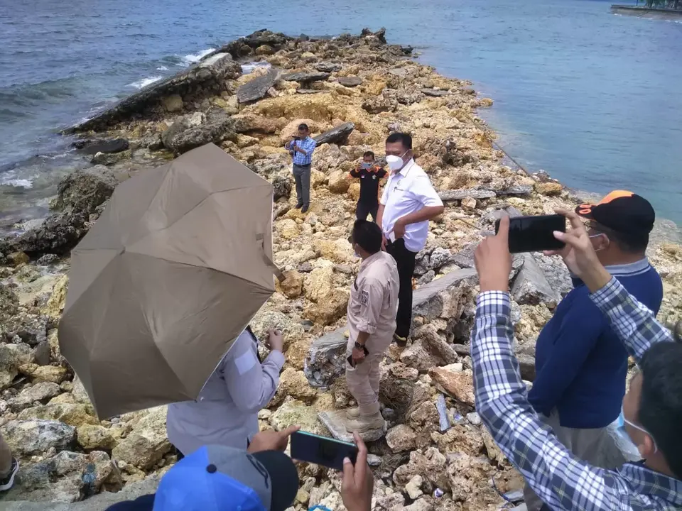 DPRD-BPBD Sultra Inventarisasi Kerusakan Talud Wameo
