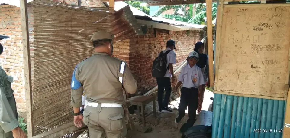 Satpol PP Baubau Razia Pelajar