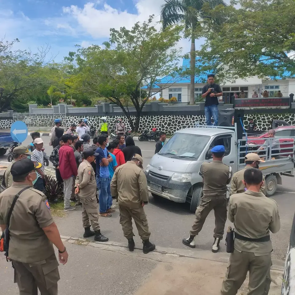 Warga Lanosangia dan Wowonga Jaya Desak Pemkab Bangun Tower Telkomsel