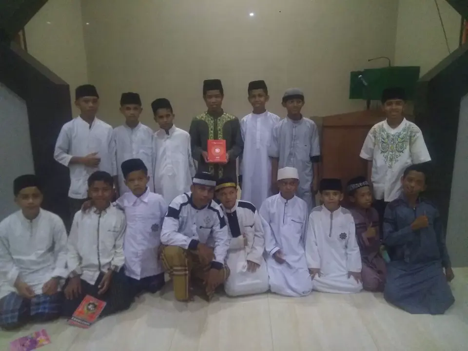 Masjid Jabal Nur Hidayatullah Keciprat Al-Qur'an Wakaf BWA. SMP Integral Mondok, Penceramah Beragam