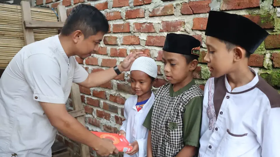 Adriansyah: Banyak Saudara Kita yang Membutuhkan