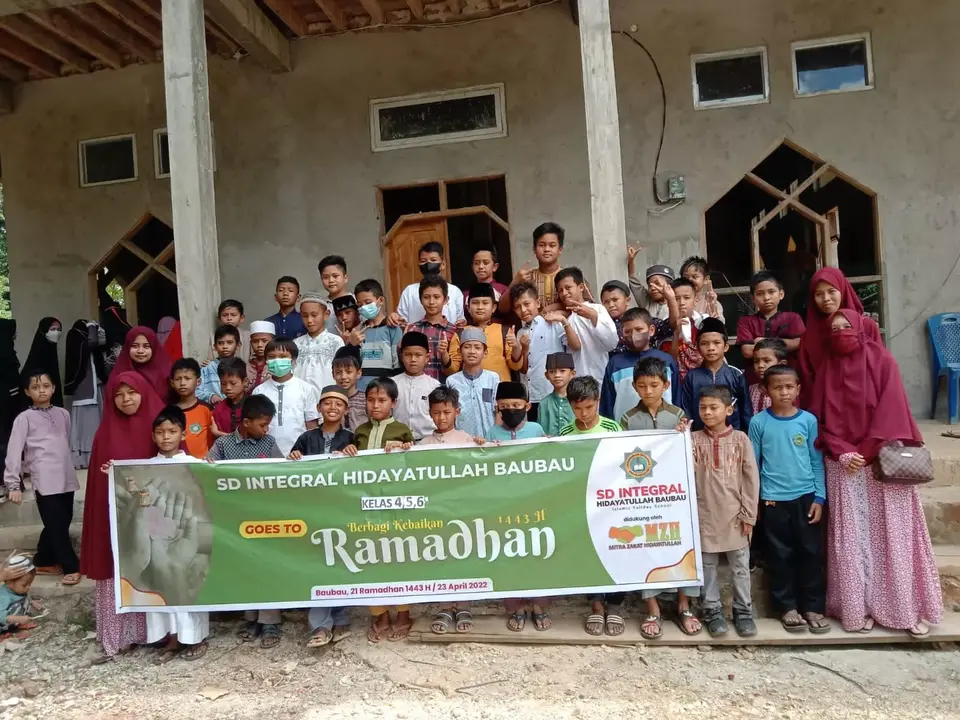 Mitra Zakat-BMH Bersama SD Integral Hidayatullah Baubau. Berbagi Kebaikan Ramadan 1443 H