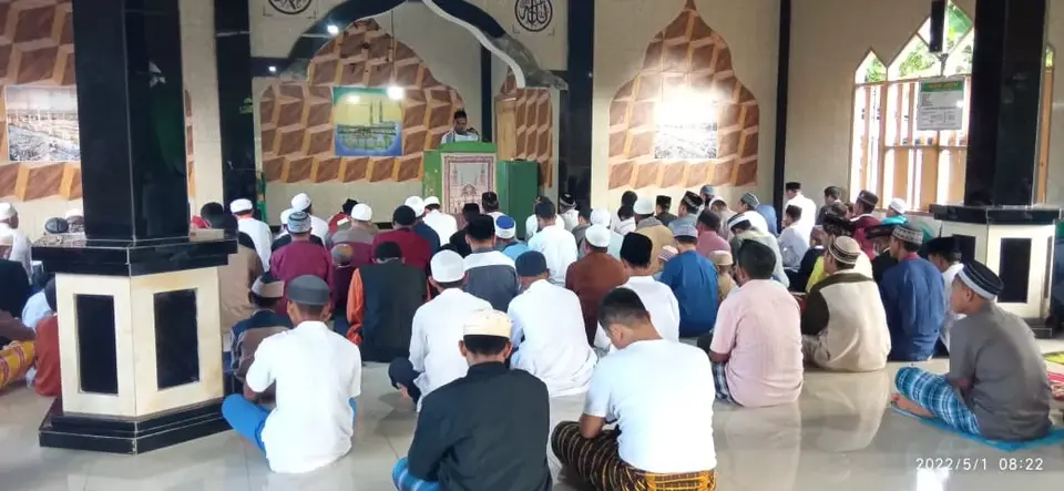 Hari Ini, Sebagian Muslim di Baubau Melaksanakan Salat Id