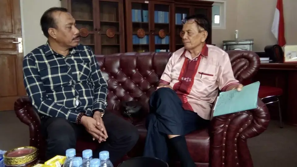 Proses PAW Ketua DPRD Muna Berujung Mediasi