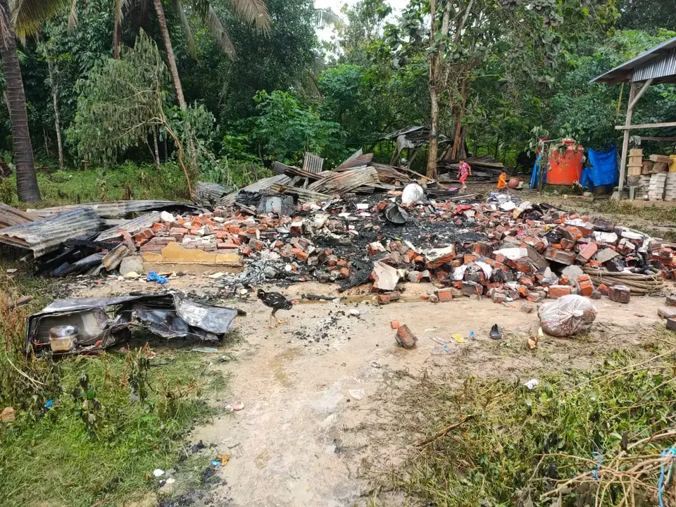 Warung Terbakar, Pemilik Rugi Ratusan Juta