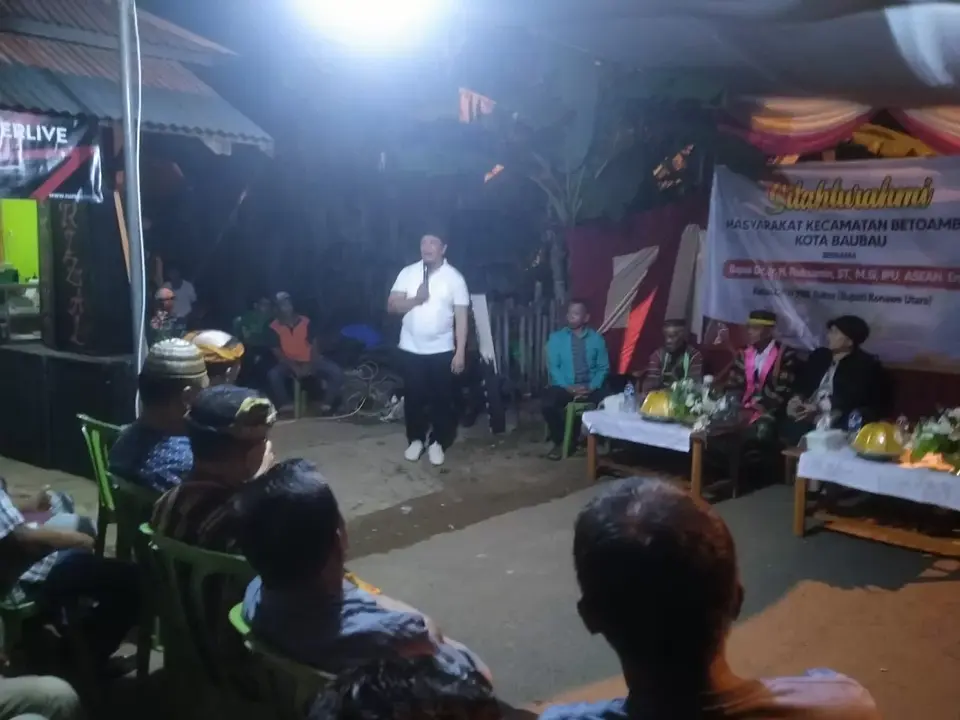 Ruksamin Janjikan Kuliah Gratis untuk Pelajar Sultra