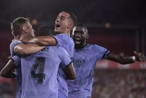 Real Madrid Tumbangkan Almeria