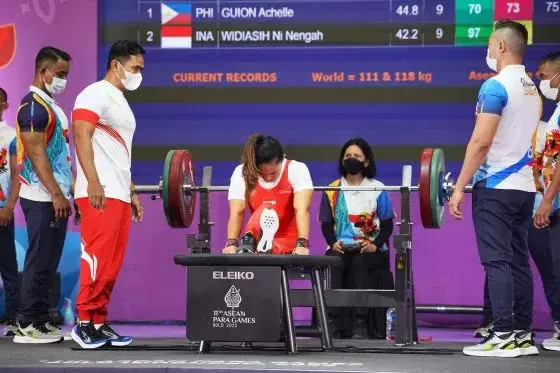 Lifter Indonesia Raih Emas