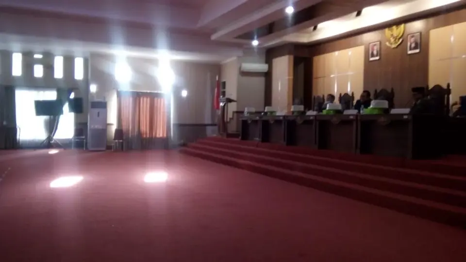 Banyak Aleg Mangkir, Paripurna LPJ APBD Muna Diskors Tiga Hari