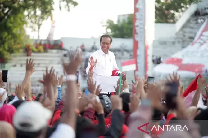 Pilpres 2024, Relawan Jokowi di Surabaya Ikuti Arahan Jokowi