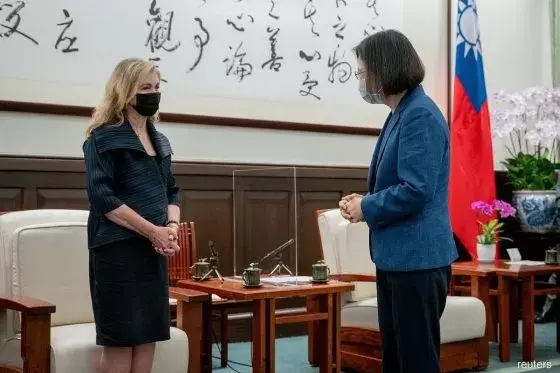 Senator AS Marsha Blackburn Mengaku Tak Takut Tiongkok