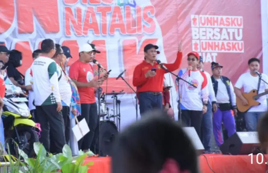 AAS Himpun Dana Abadi Rp 430 juta dan Beri Beasiswa 20 Mahasiswa