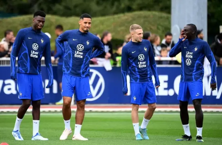 Timnas Prancis, Deschamps Tertarik Postur 190 Sentimeter Bek Tengah