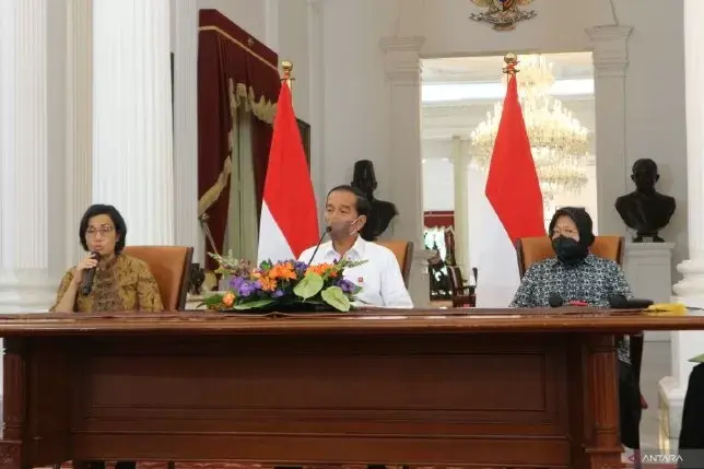Menkeu Akui Subsidi Masih Tetap Dinikmati Pemilik Mobil