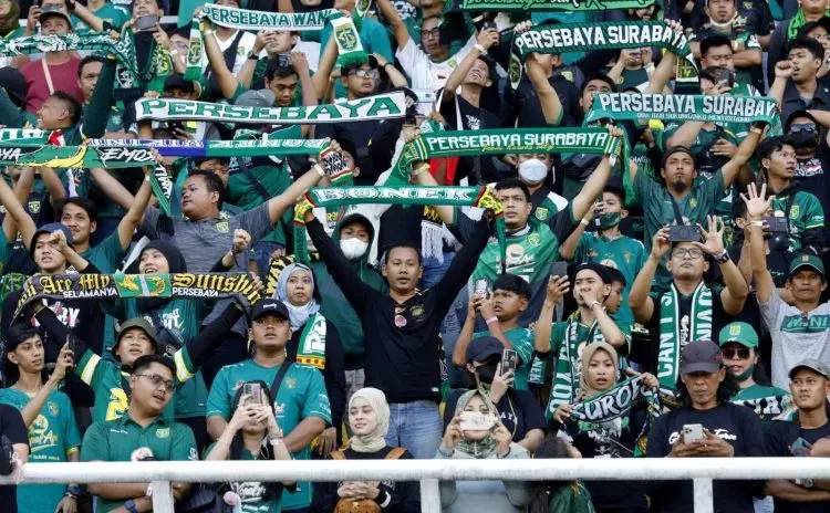 Bonek-Aremania Rukun dan Berdampingan di Perbatasan
