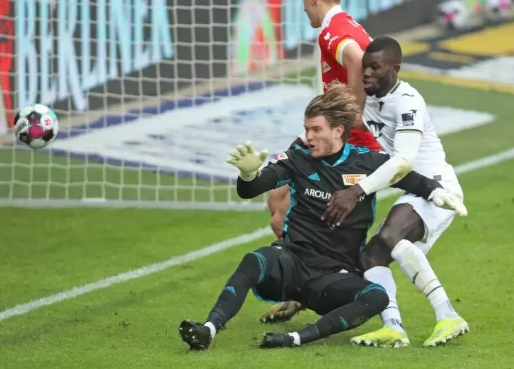 Loris Karius Bangkit Dari Keterpurukan