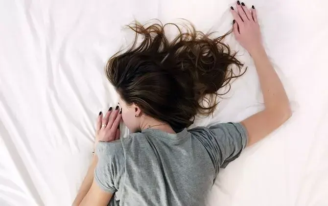 Kurang Tidur Sejak Remaja Bisa Bikin Gemuk Hingga Sakit Kardiovaskular