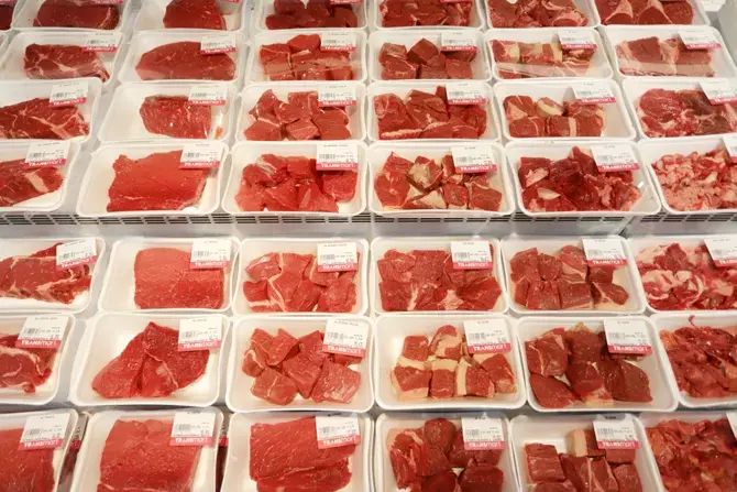 Diduga Selundupkan Daging 200 Kg Lewat Changi, Seorang Pelancong Diamankan