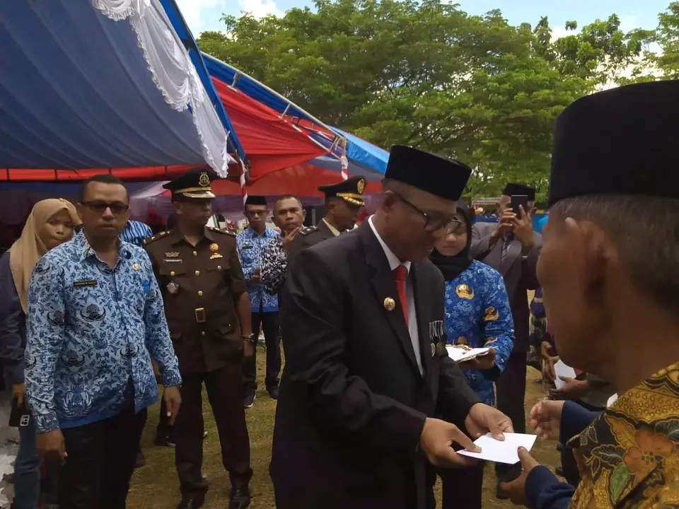 Pemda Mubar Menekan Angka Kemiskinan Ekstrem Melalui BLT