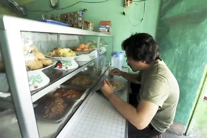 Studi Ungkap Efek Merugikan Terlambat Makan