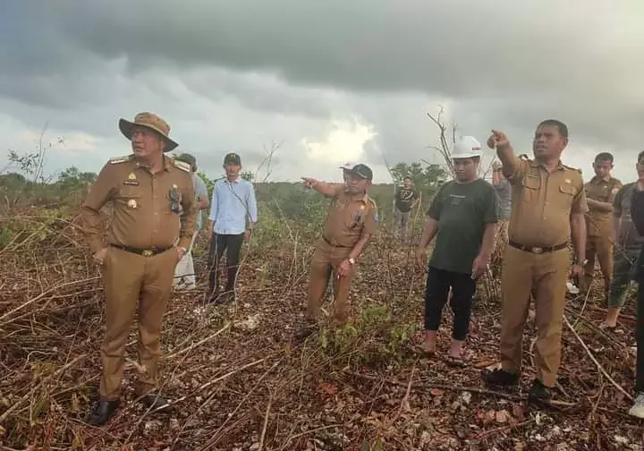 Pematangan Lahan Pembangunan Kantor Bupati dan DPRD Buteng di Labungkari Mulai Dikerja