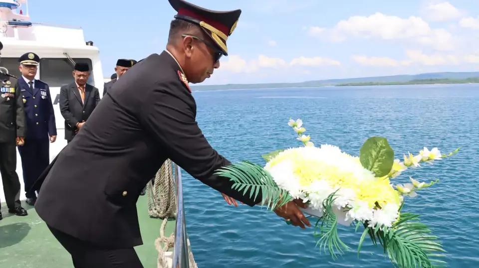 Plh Kapolres Baubau Pimpin Upacara Hari Pahlawan