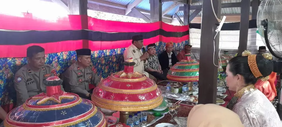 Wali Kota Baubau Mengapresiasi Pesta Adat Wawono Ta'u di Liabuku