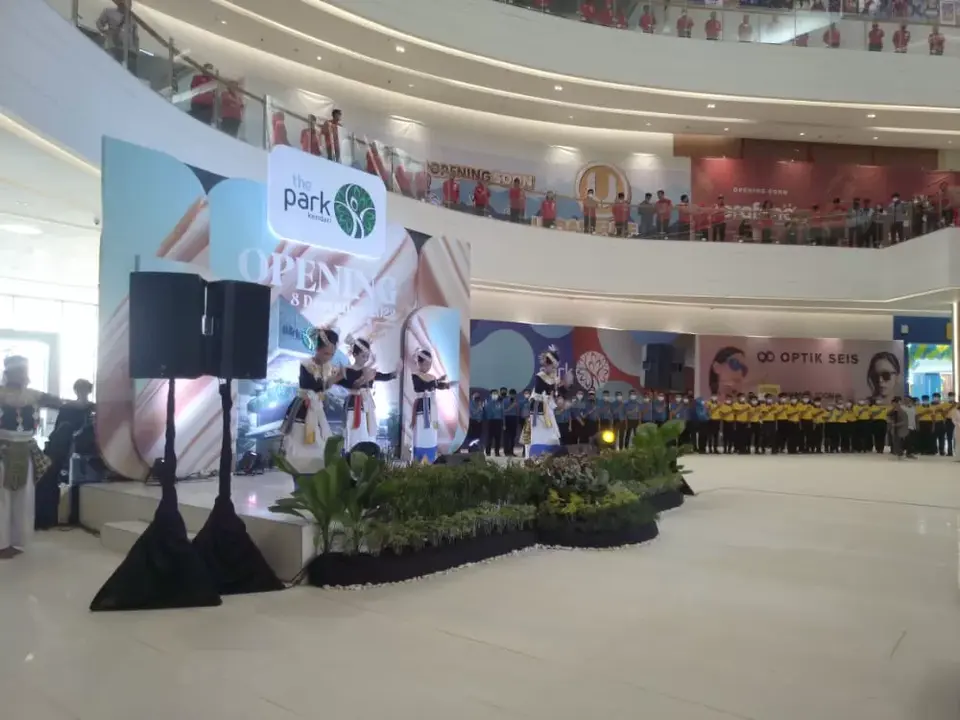 Mal The Park Kendari Resmi Dibuka