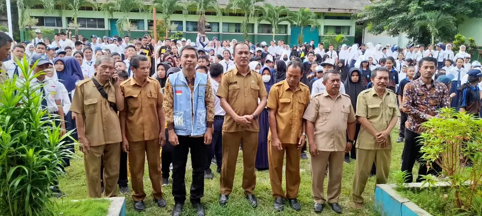 BNN Baubau Pacu Nyali Siswa SMP Negeri 9 Pakai Mars