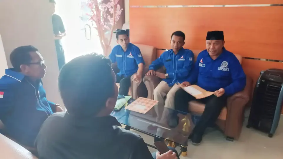 Lawan PK Moeldoko, Loyalis AHY Bawa Surat Perlindungan Demokrat ke PN Raha