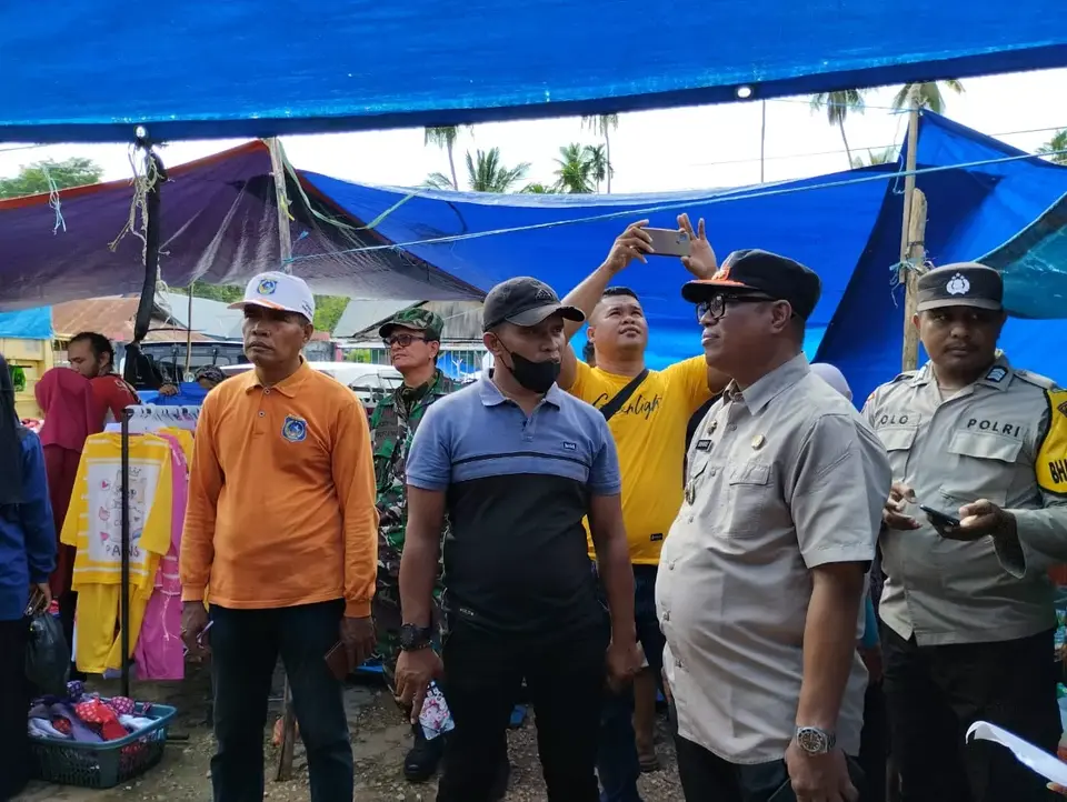 Pj Bupati Mubar Sidak Pasar Tradisional Tongkoya