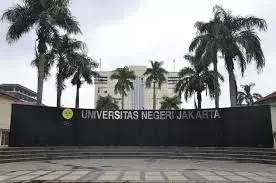 Festival Pantun UNJ Pecahkan Rekor MURI