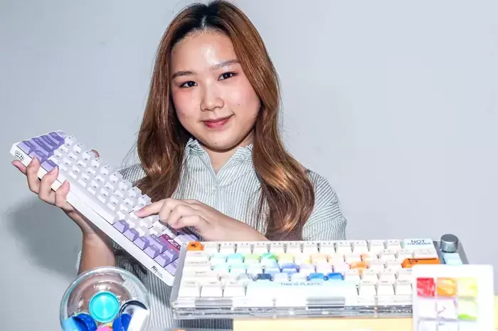 Hanna Agustin, Olah Tutup Botol Plastik Jadi Keycaps Keyboard